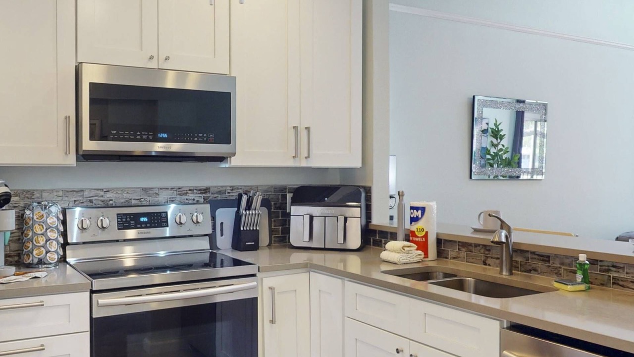 Photo of Kitchen in Capri Isle