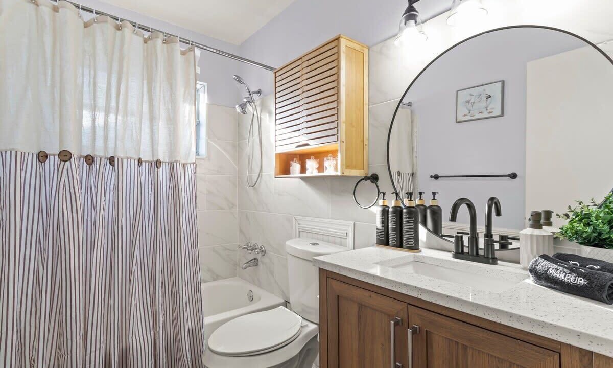 Photo of Bathroom in Pinellas Park