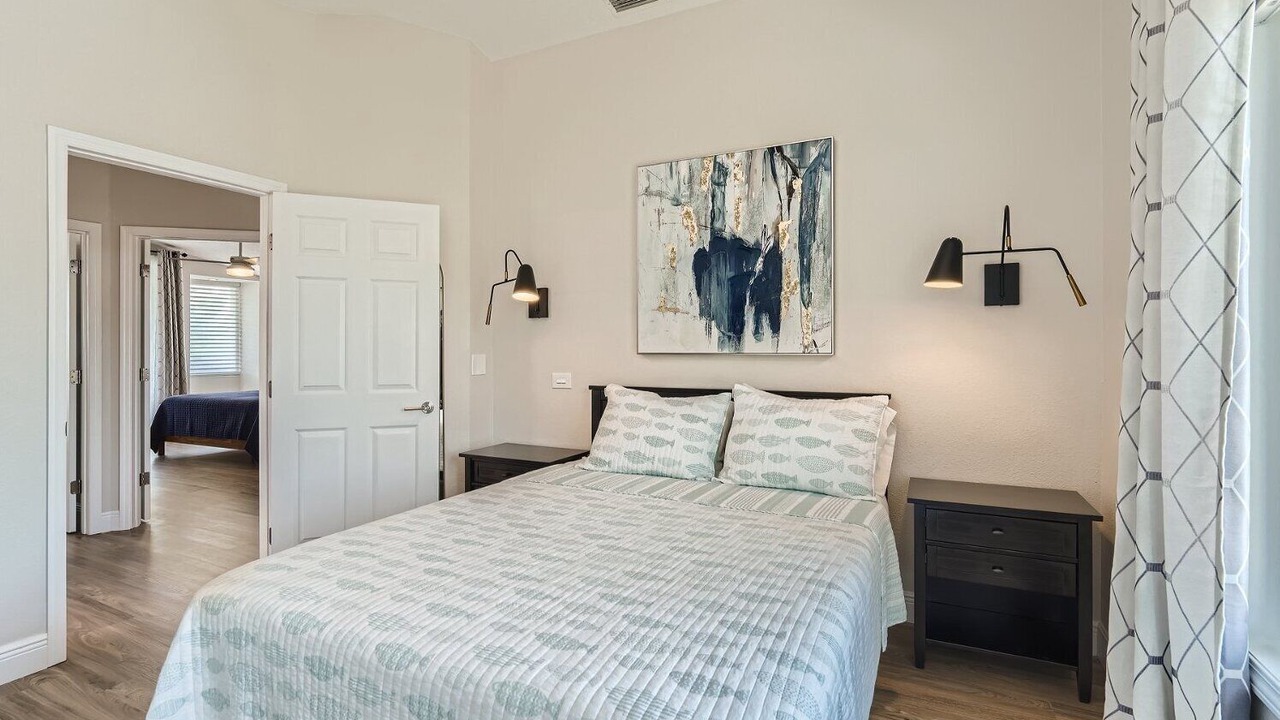 Photo of Bedroom in Harbor Hills