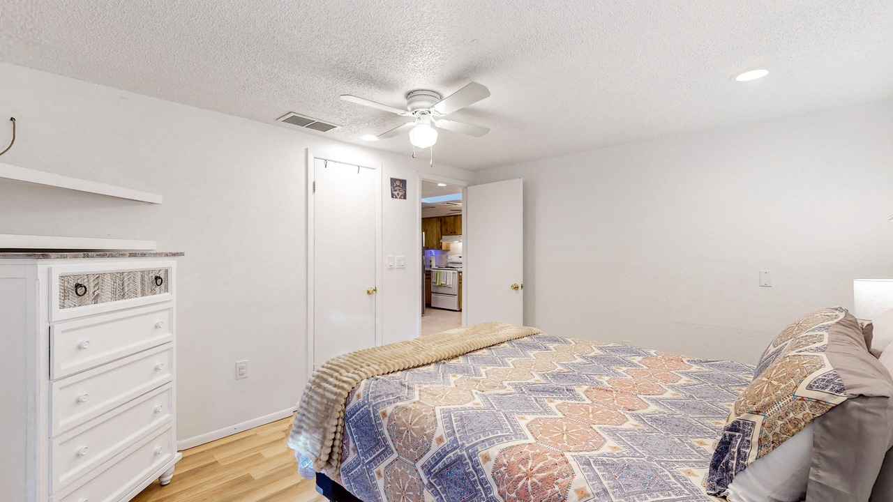Photo of Bedroom in South Gate Ridge