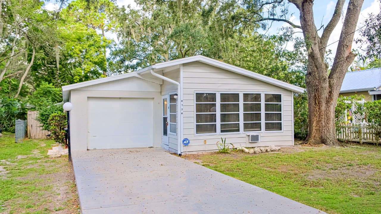 Photo of Outdoor in South Gate Ridge