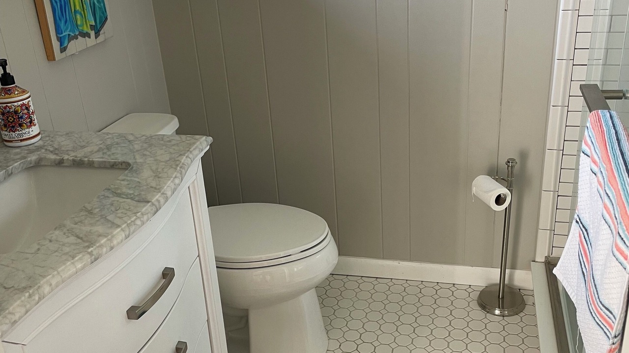 Photo of Bathroom in Bethany Beach