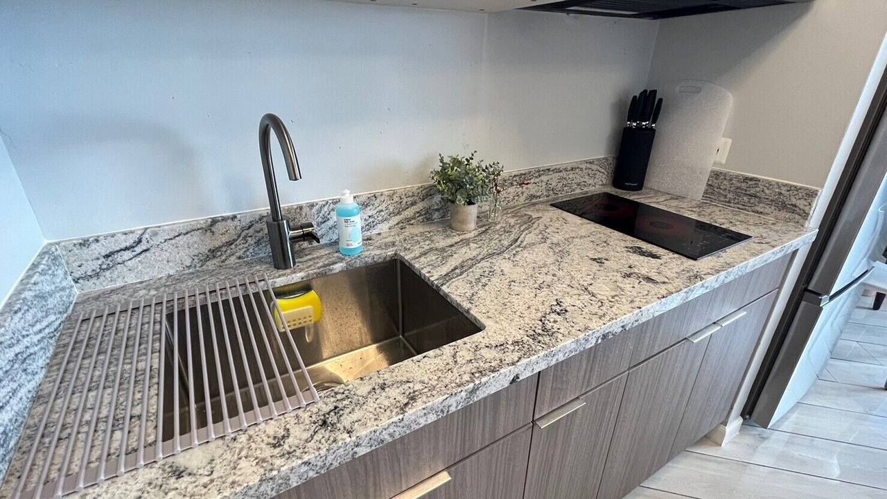 Photo of Kitchen in Waikiki