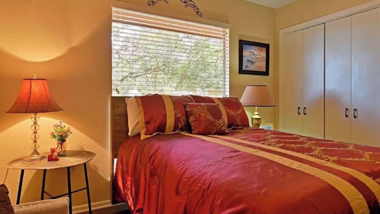 Photo of Bedroom in Canyon Lake
