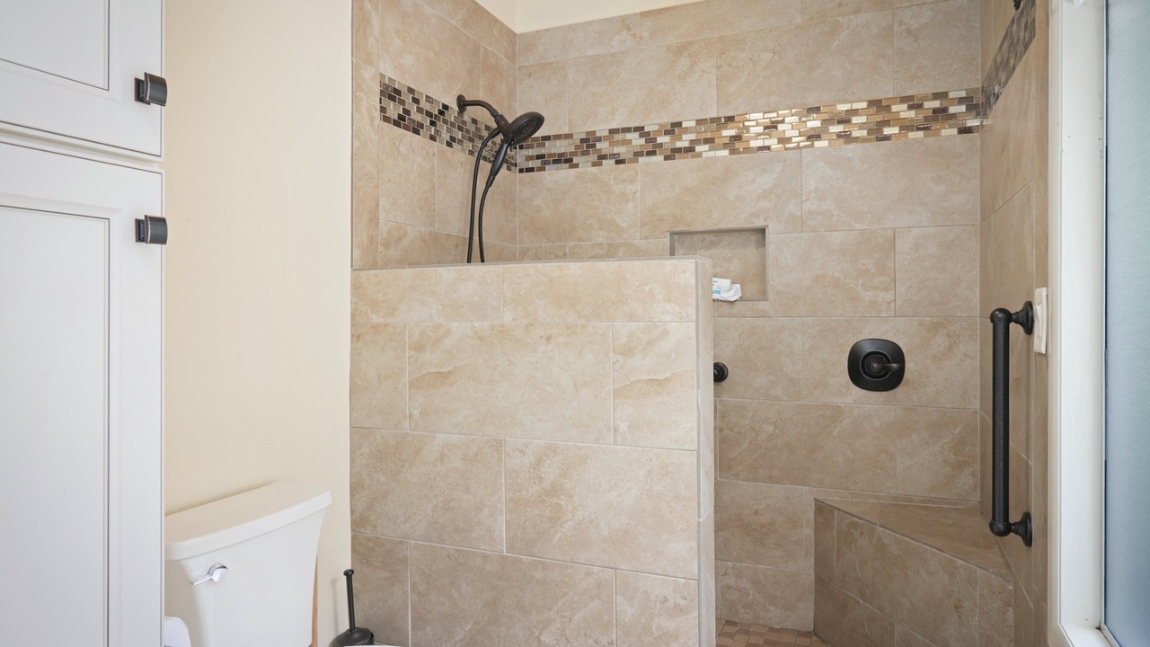 Photo of Bathroom in Honaunau-Napoopoo