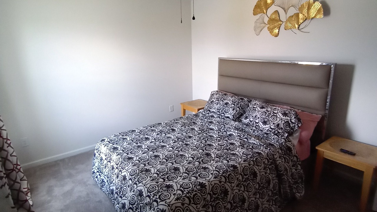 Photo of Bedroom in Longs
