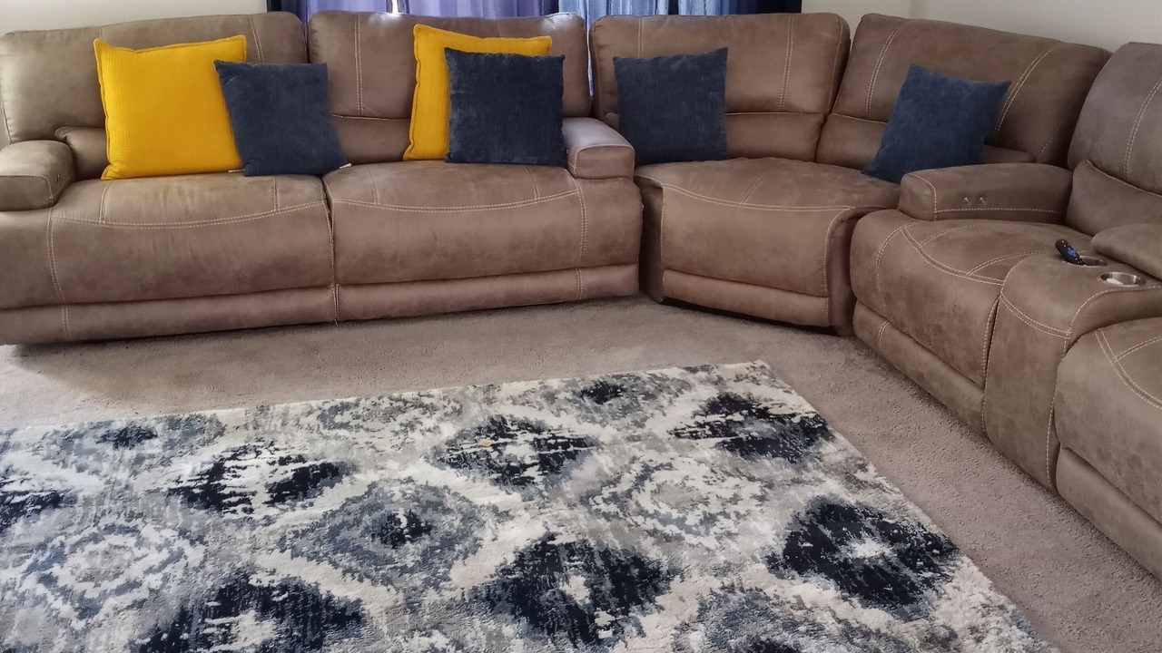 Photo of Livingroom in Longs