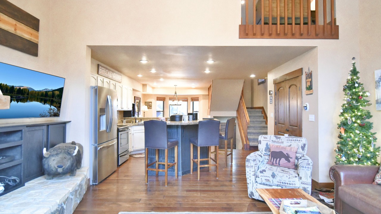 Photo of Livingroom in Warrior's Mark