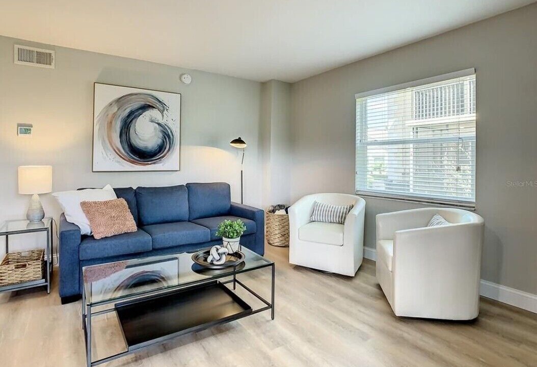 Photo of Livingroom in Anona
