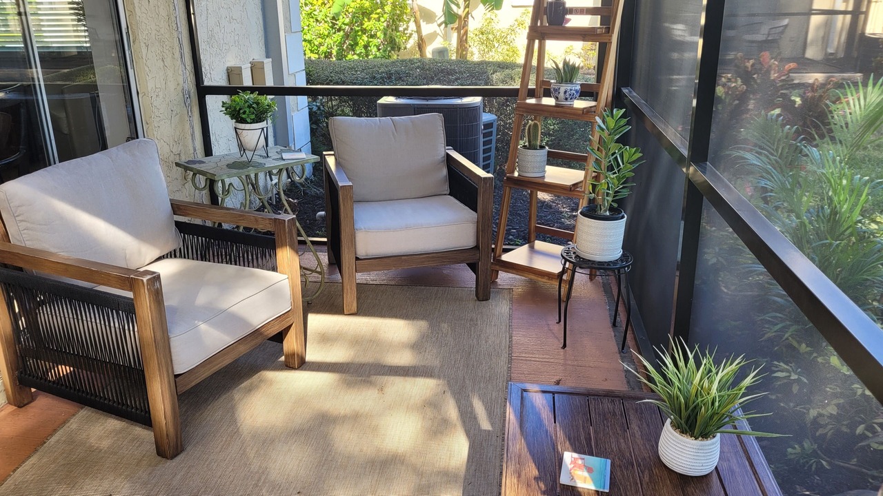 Photo of Patio Balcony in Anona