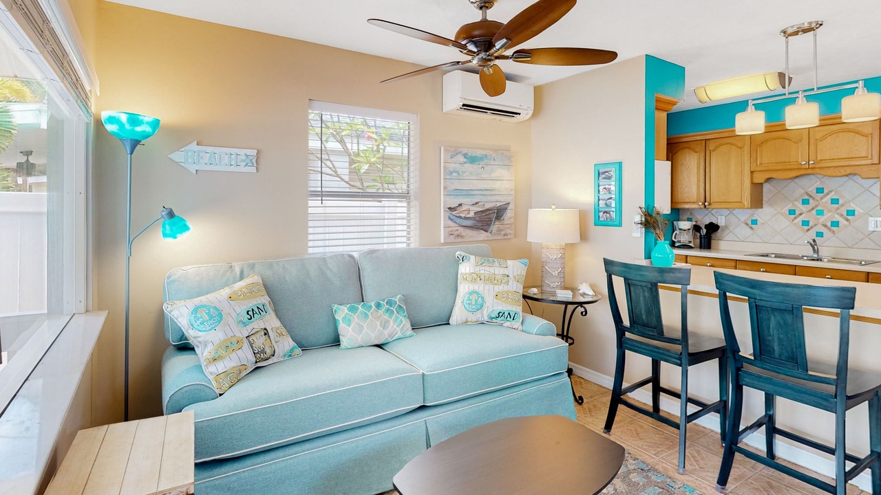 Photo of Livingroom in Sunset Beach