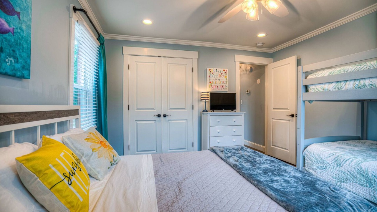 Photo of Bedroom in Tranquil Harbour