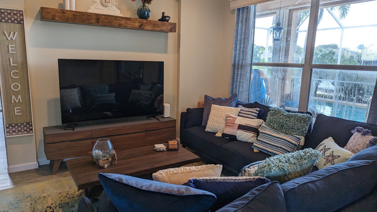 Photo of Livingroom in Venice East