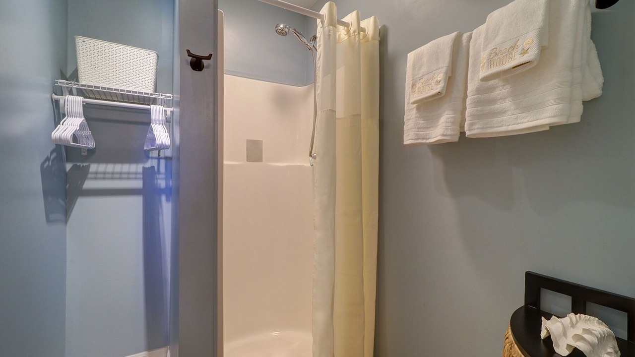 Photo of Bathroom in Largo