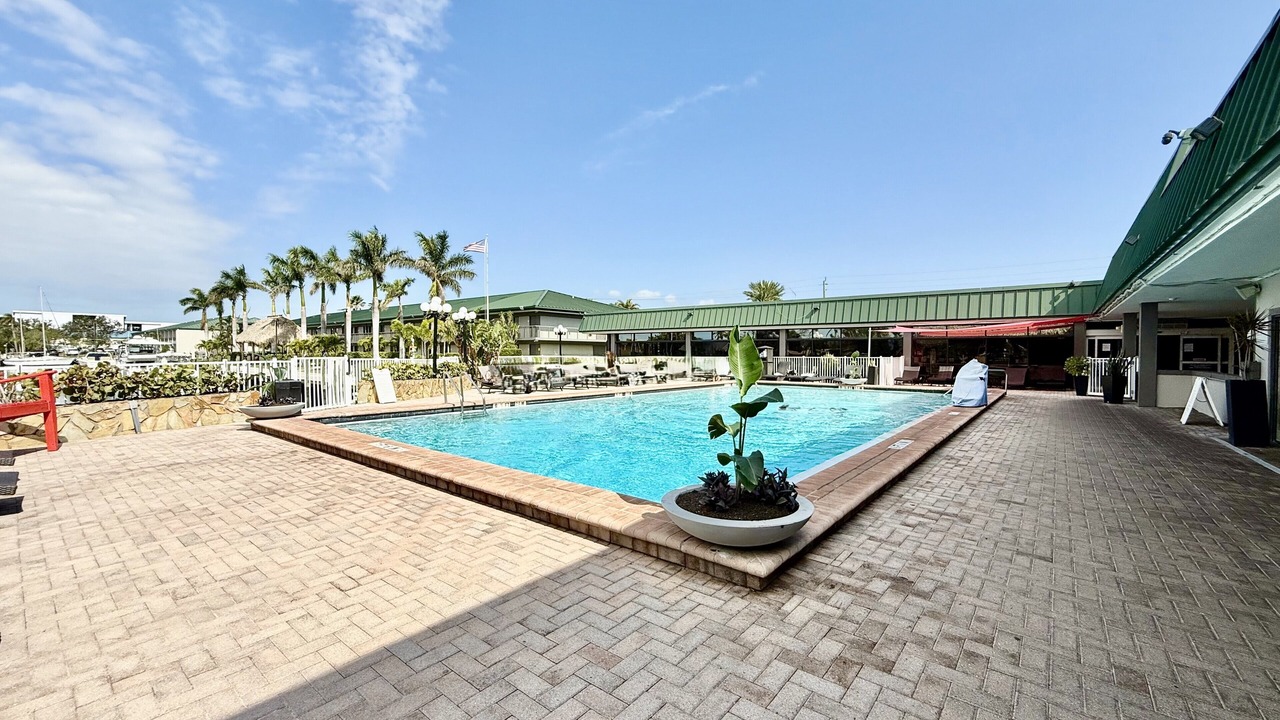 Photo of Outdoor in Trailer Estates