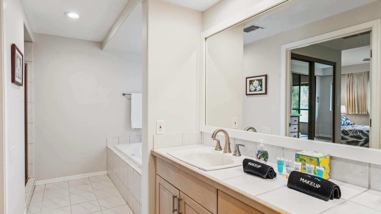 Photo of Bathroom in Waikoloa Village