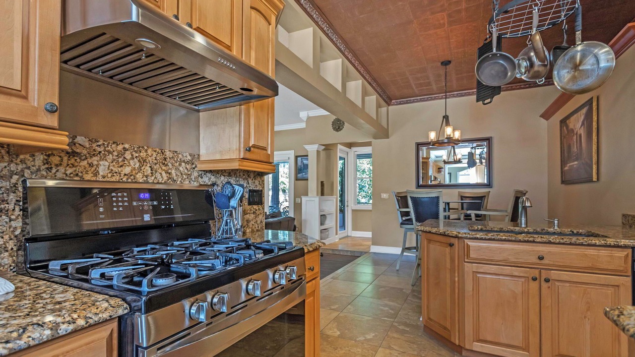 Photo of Kitchen in Forest Hills