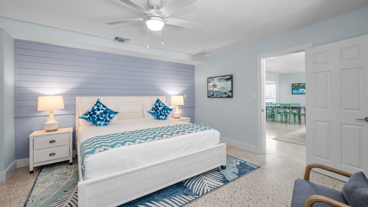 Photo of Bedroom in Sunset Beach