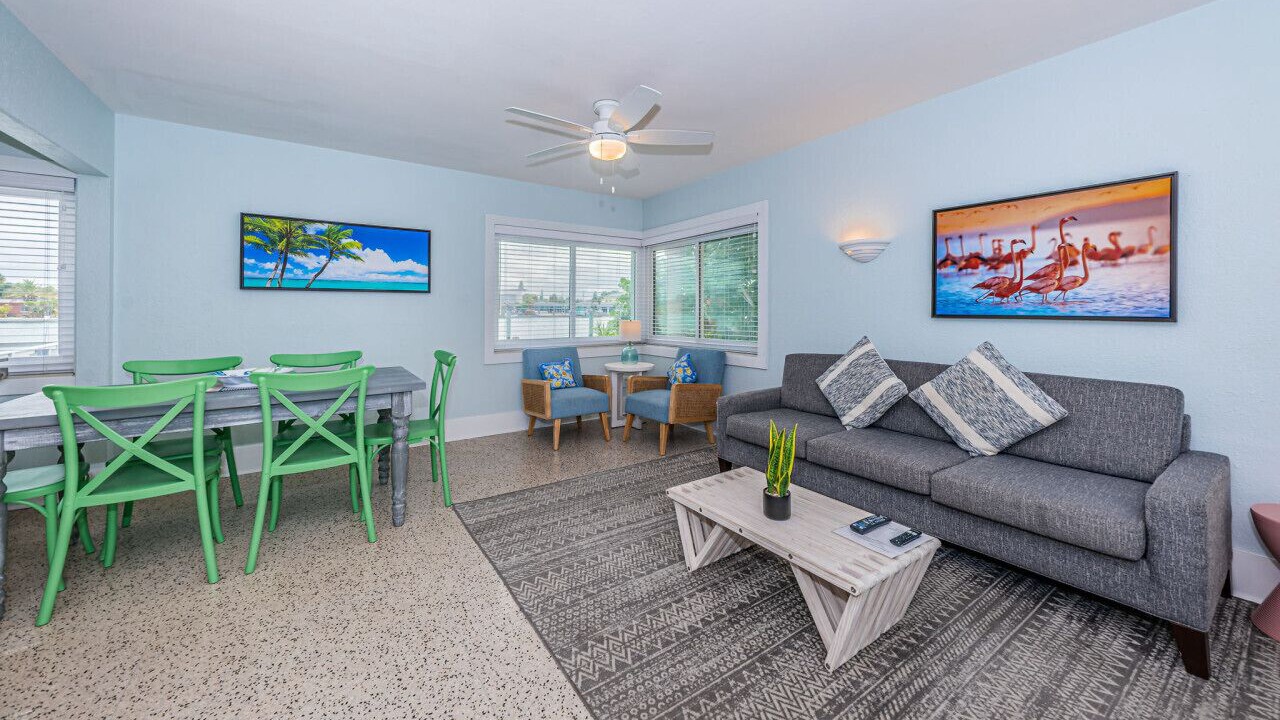 Photo of Livingroom in Sunset Beach