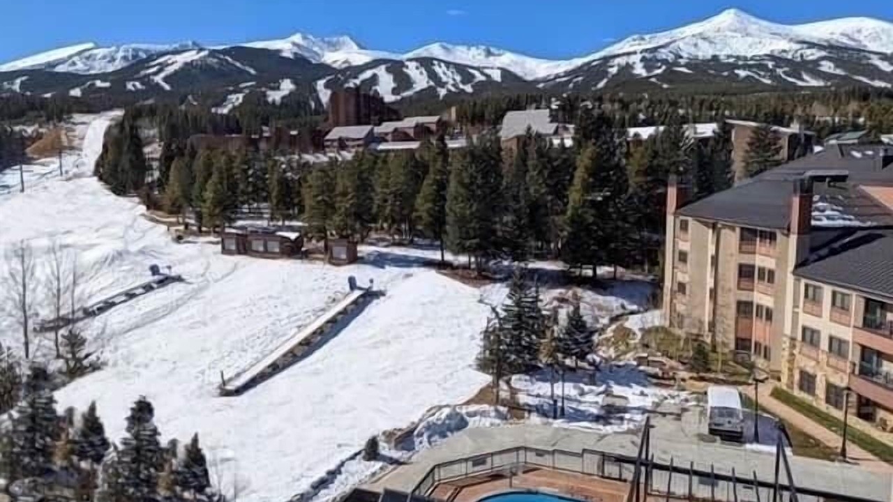 Photo of Others in Peak 9