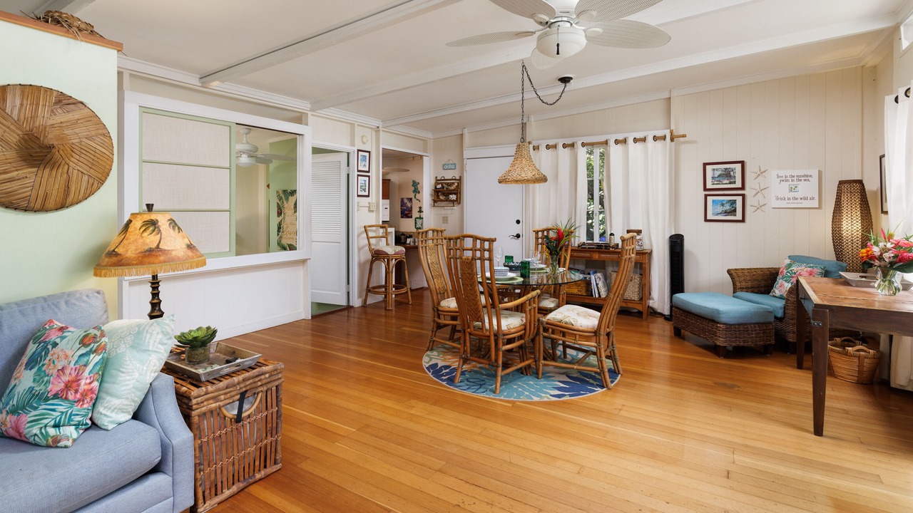 Photo of Livingroom in Kamuela
