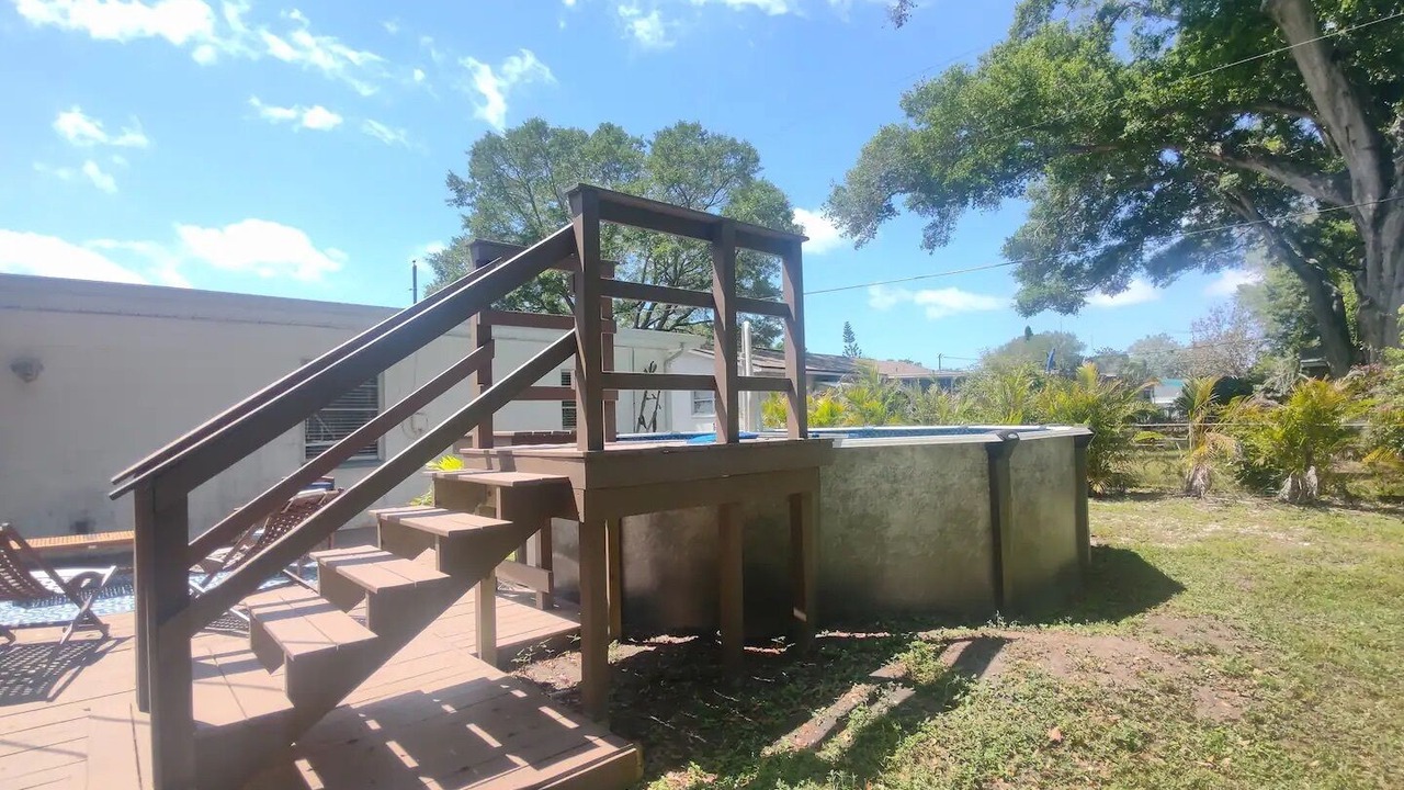 Photo of Outdoor in Seminole