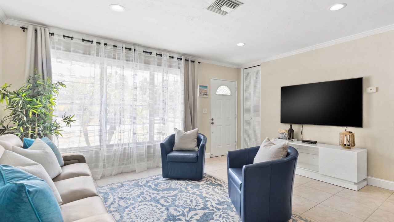 Photo of Livingroom in Seminole