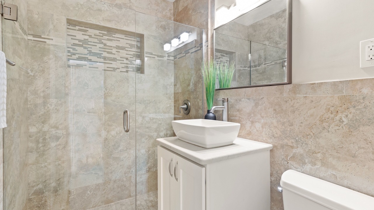 Photo of Bathroom in Seminole