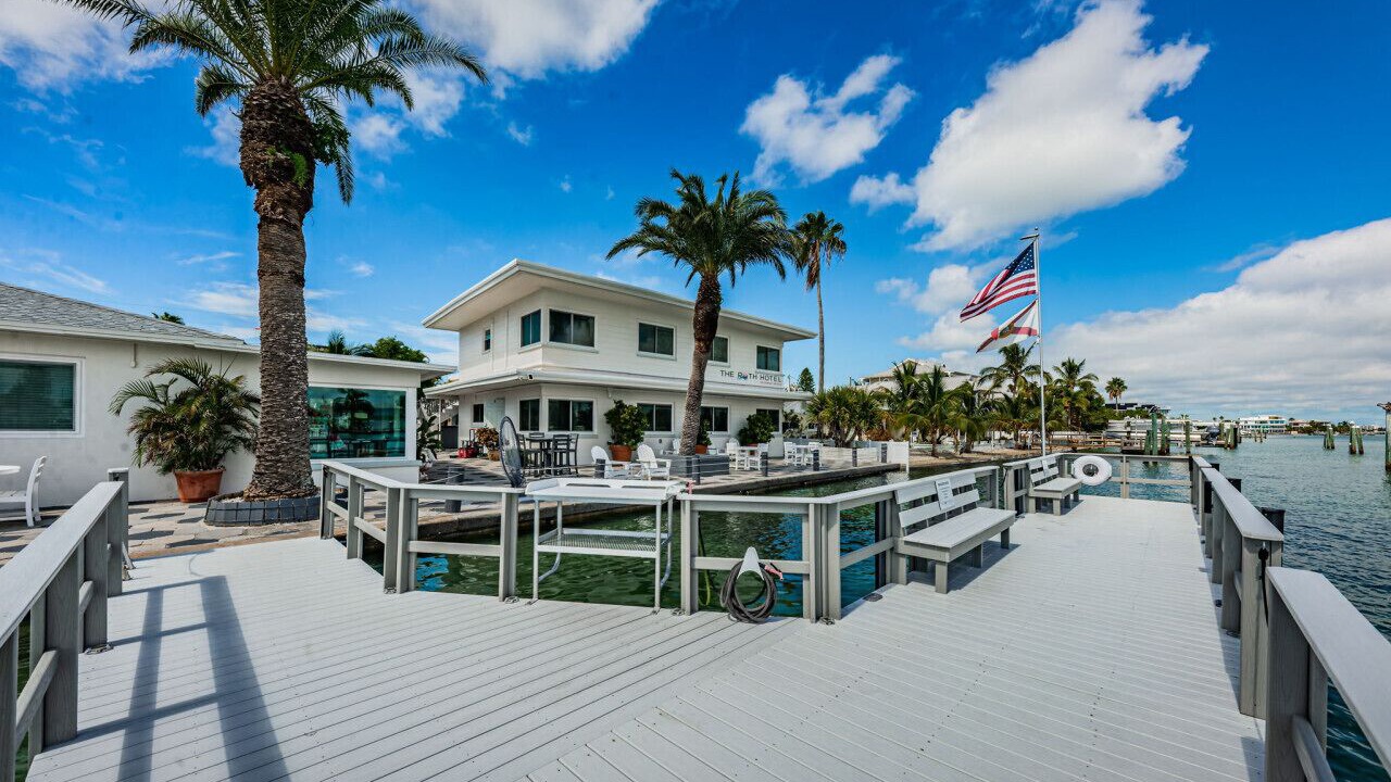 Photo of Patio Balcony in Sunset Beach