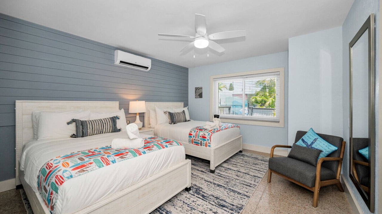 Photo of Bedroom in Sunset Beach