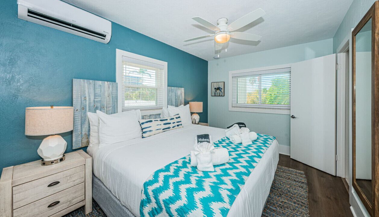 Photo of Bedroom in Sunset Beach