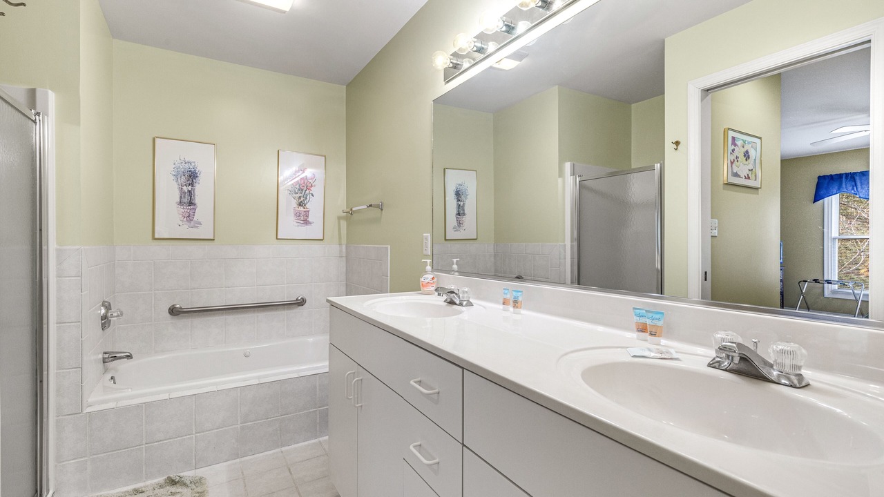Photo of Bathroom in Bethany Beach