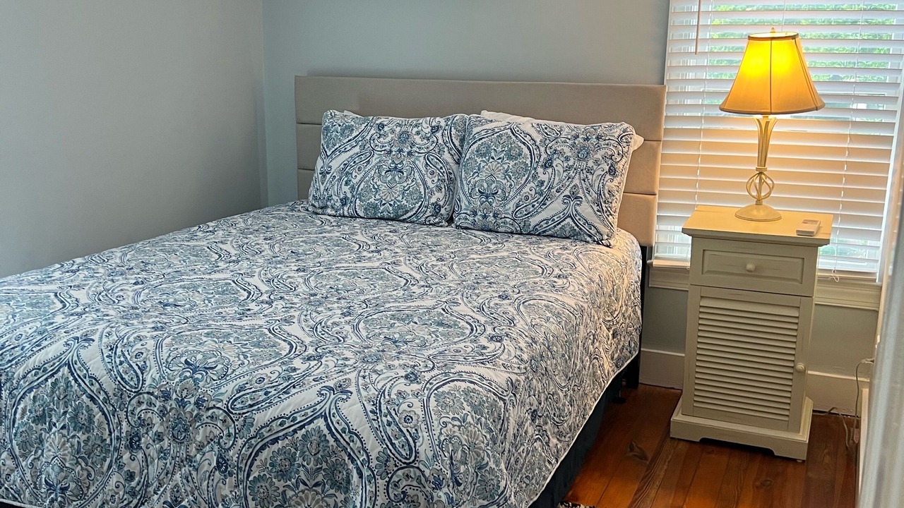 Photo of Bedroom in Historic District
