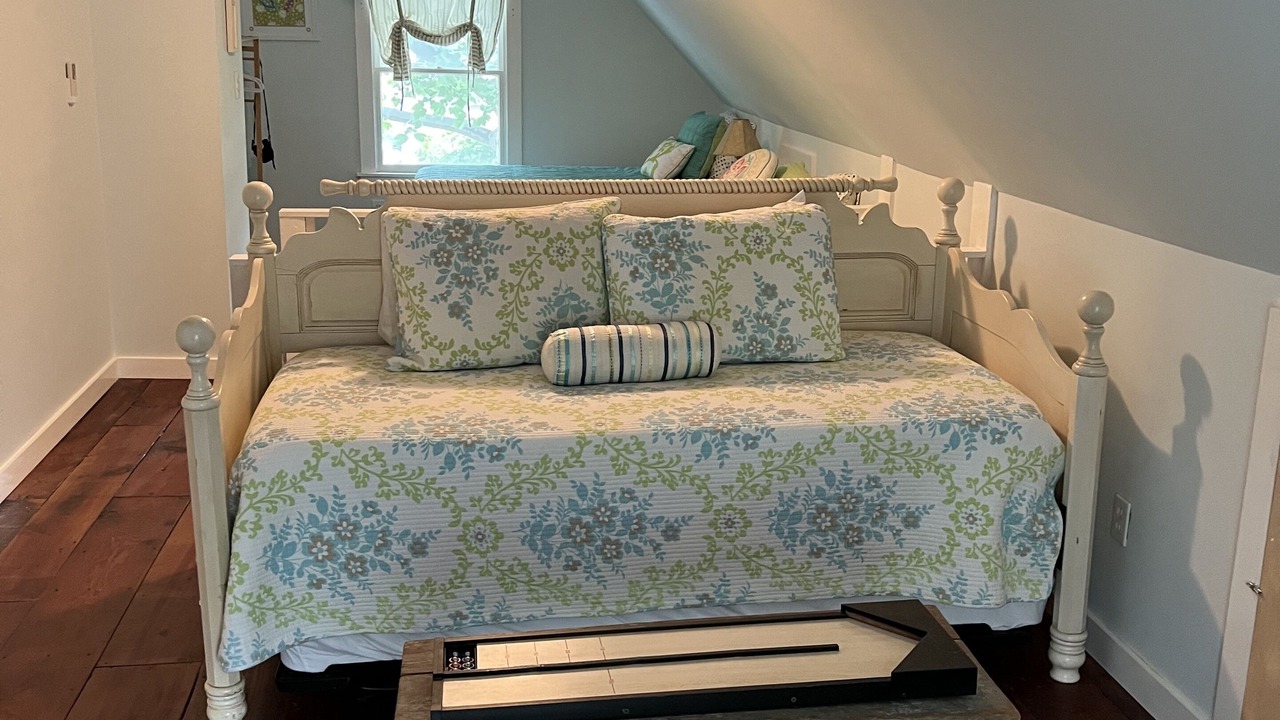 Photo of Bedroom in Historic District