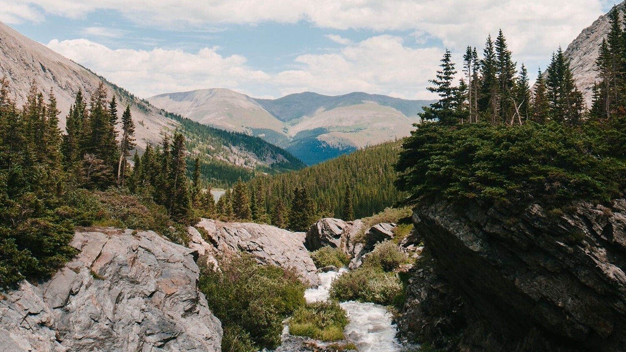 Photo of Outdoor in Peak 8