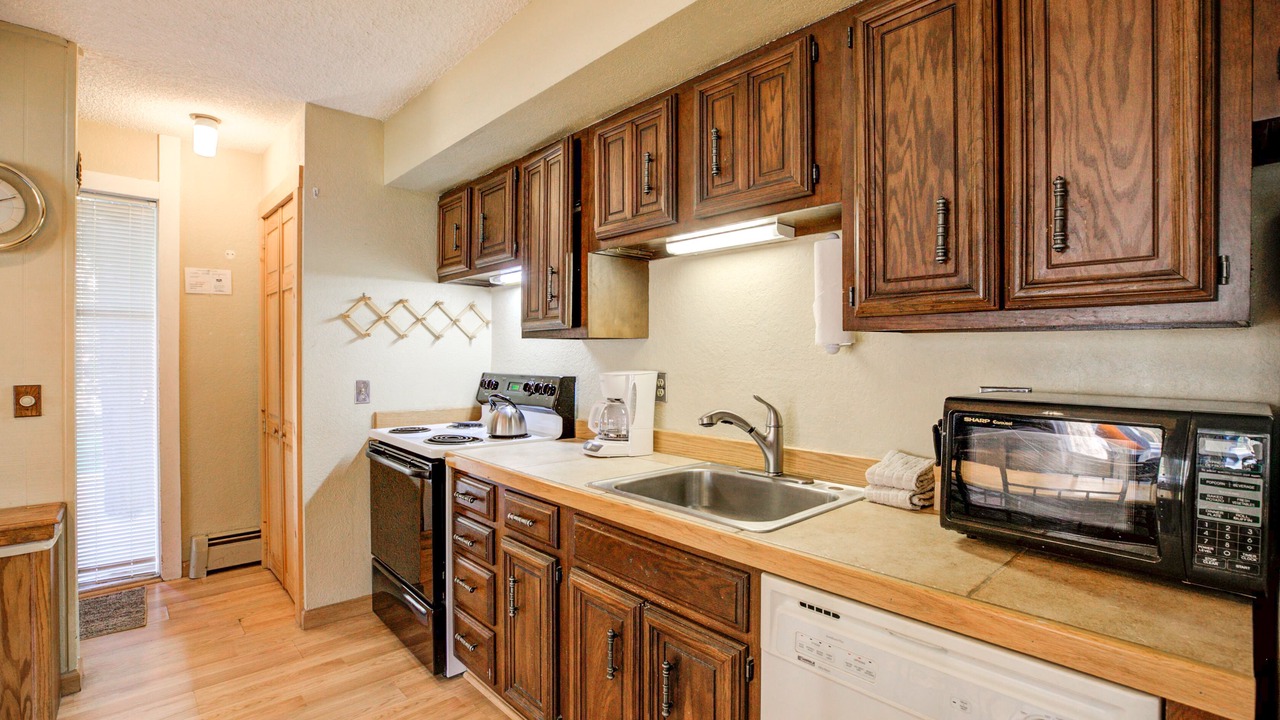 Photo of Kitchen in Peak 8
