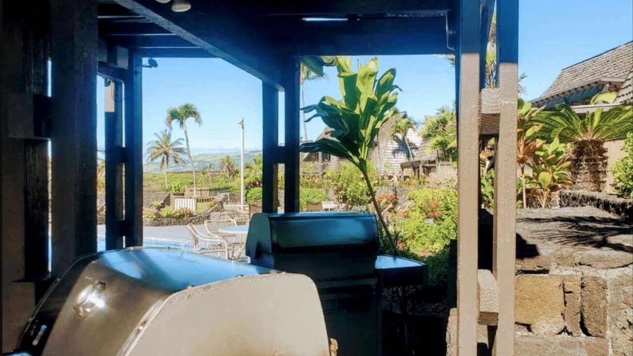 Photo of Patio Balcony in Punaluu
