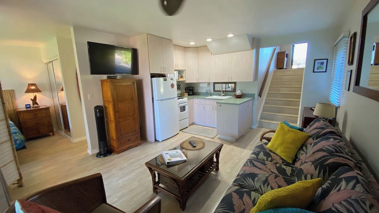 Photo of Livingroom in Punaluu