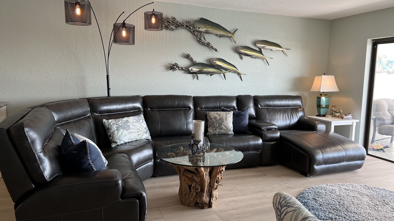 Photo of Livingroom in Capri Isle