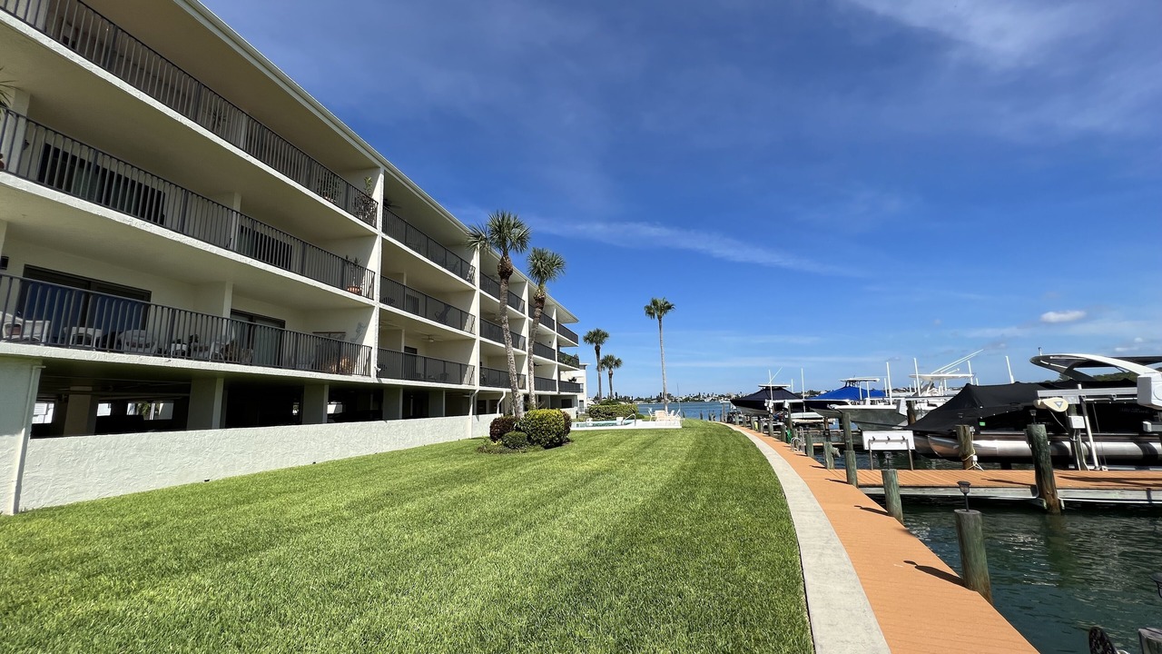 Photo of Outdoor in Capri Isle