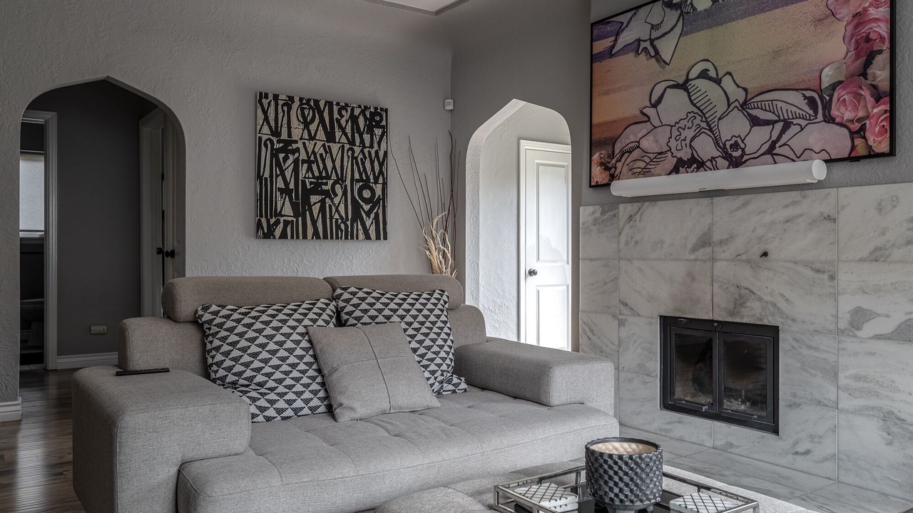 Photo of Livingroom in North Park Hill