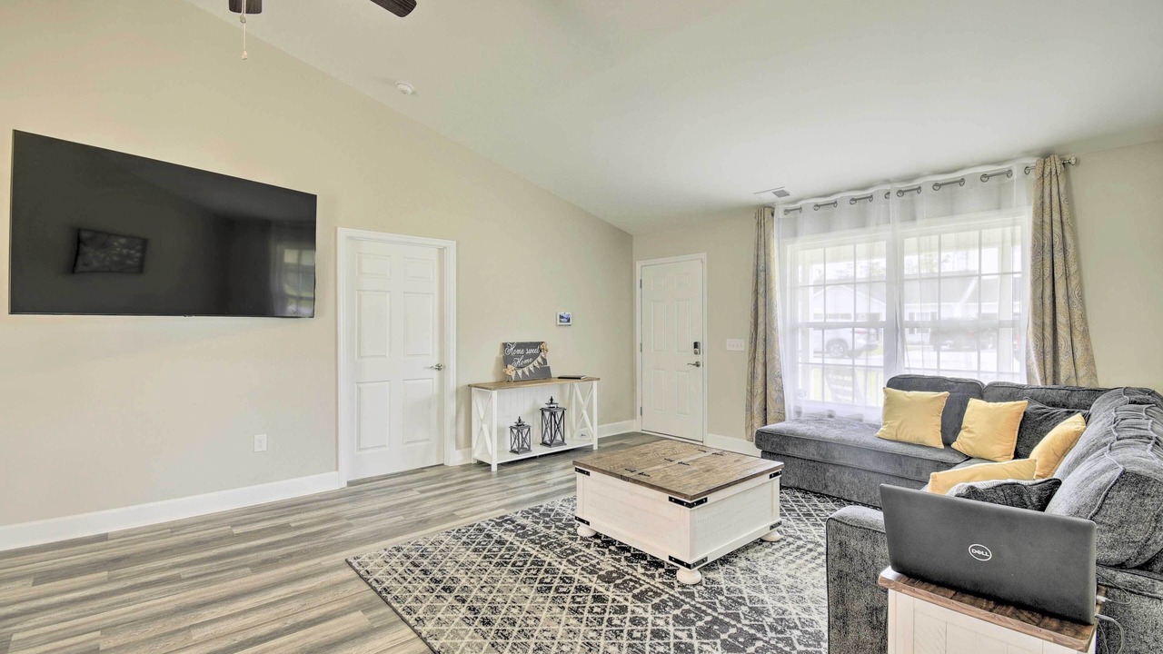 Photo of Livingroom in Loris