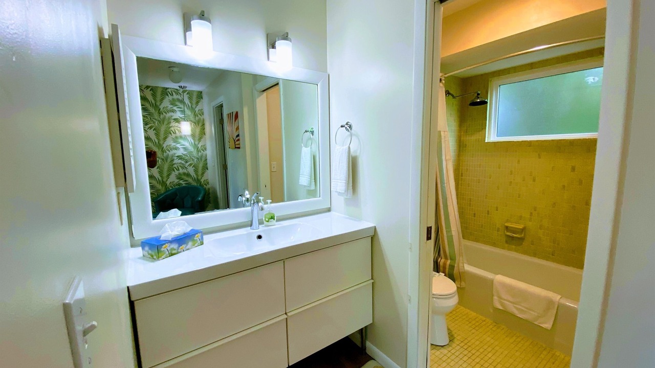Photo of Bathroom in Bay Isle