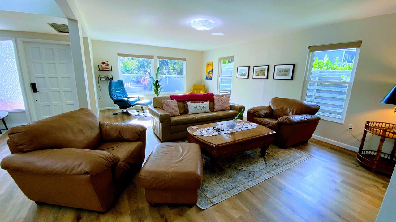 Photo of Livingroom in Bay Isle