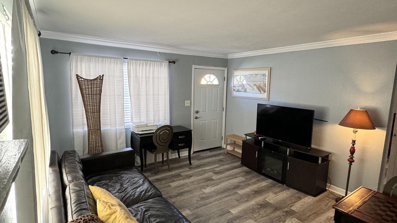 Photo of Bedroom in Gillespie Park