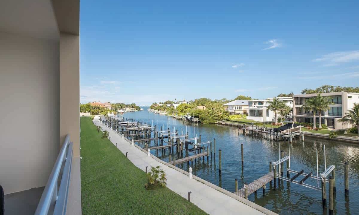 Photo of Others in Central Sarasota