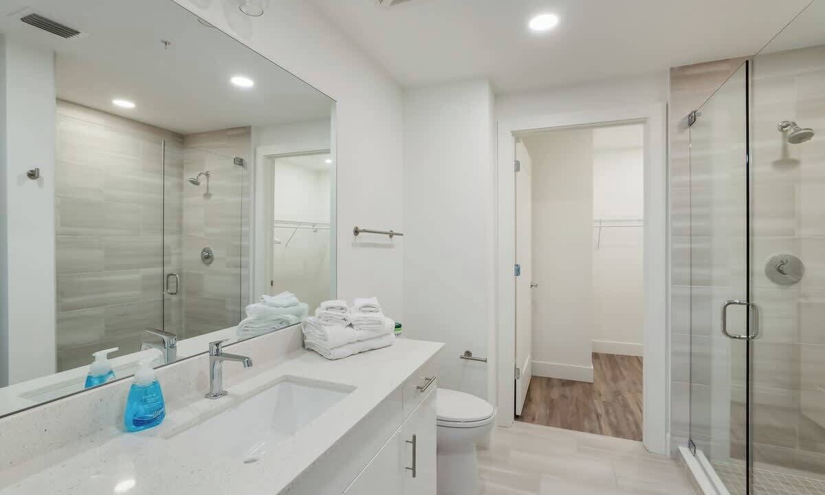 Photo of Bathroom in Central Sarasota