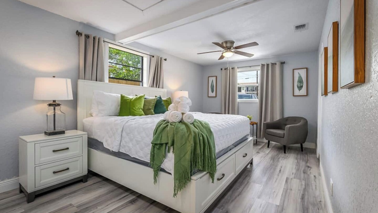 Photo of Bedroom in Ballast Point
