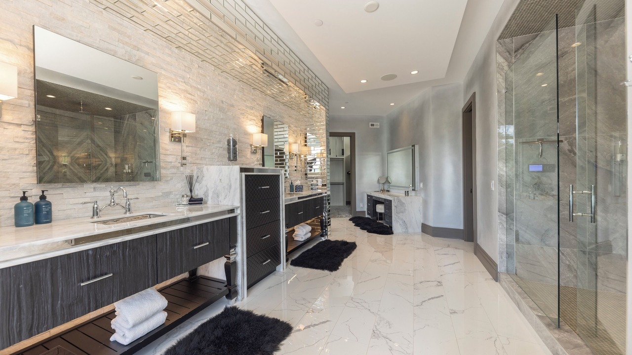 Photo of Bathroom in Baldy Mountain