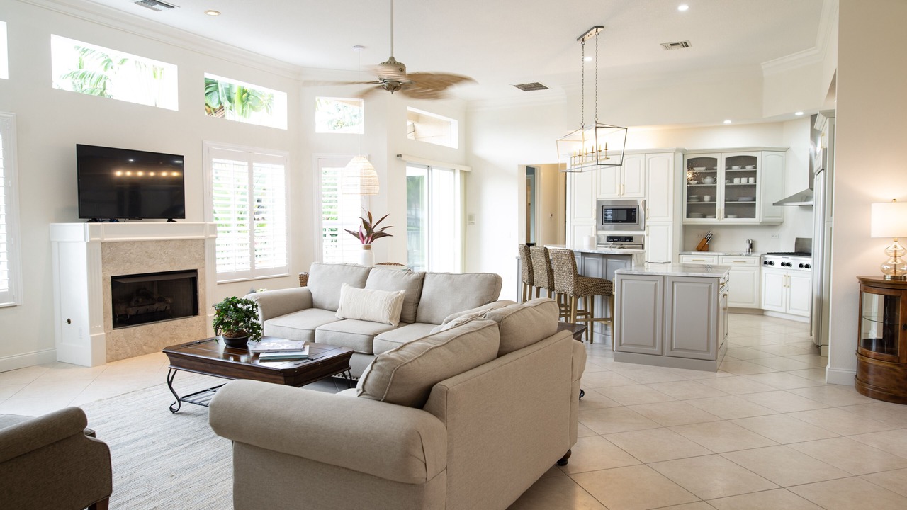 Photo of Livingroom in Longboat Key